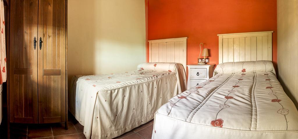 Apartamentos Los Aljezares Gea de Albarracín Esterno foto