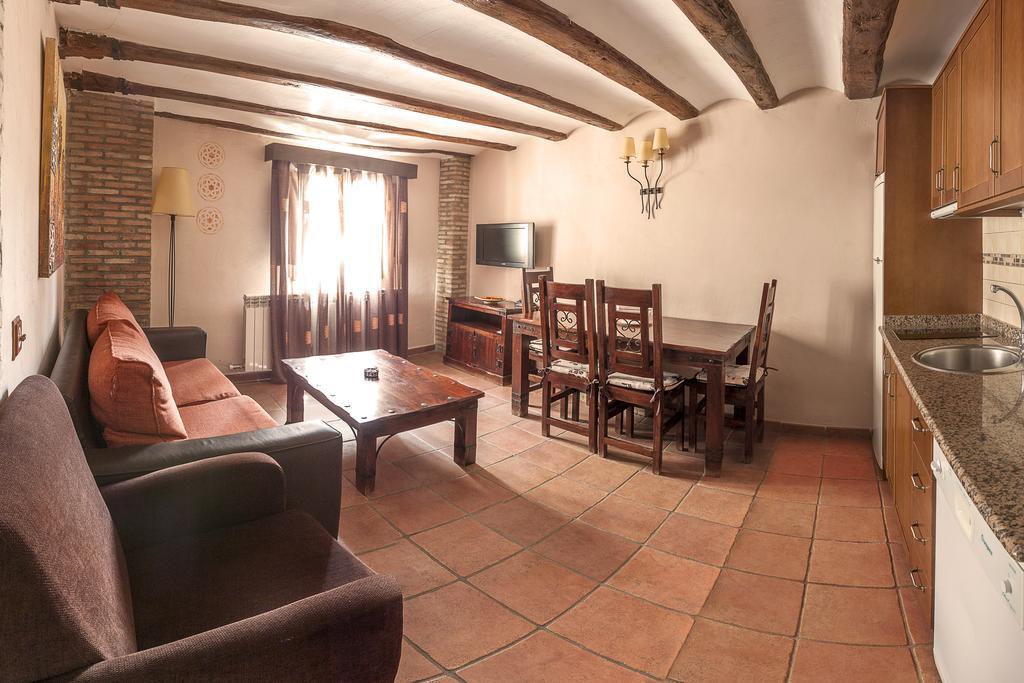 Apartamentos Los Aljezares Gea de Albarracín Esterno foto
