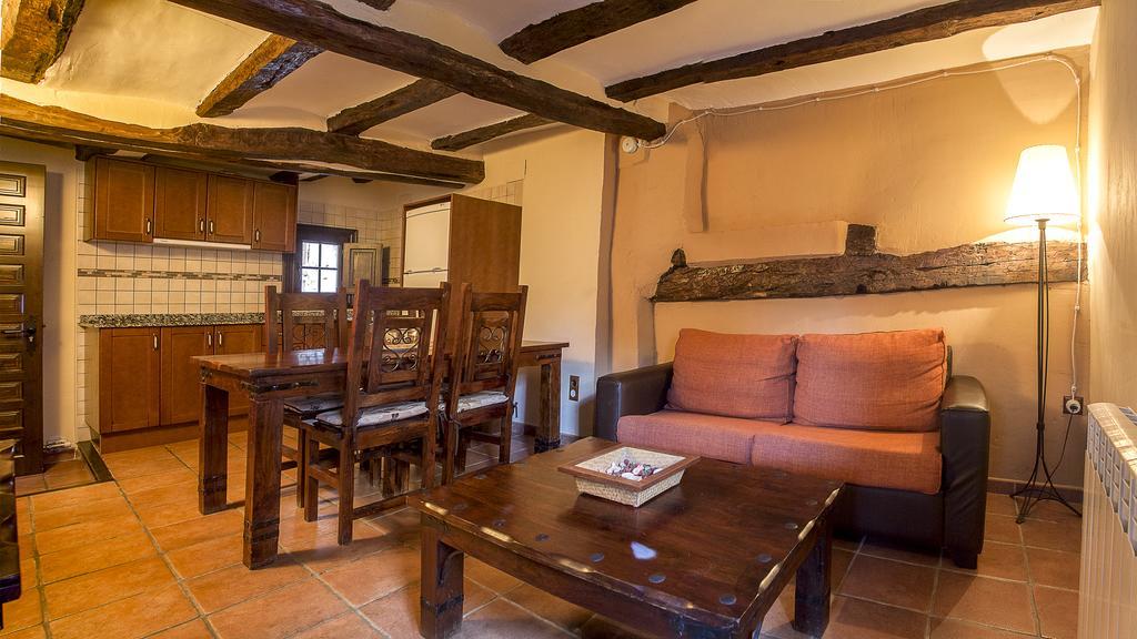 Apartamentos Los Aljezares Gea de Albarracín Esterno foto