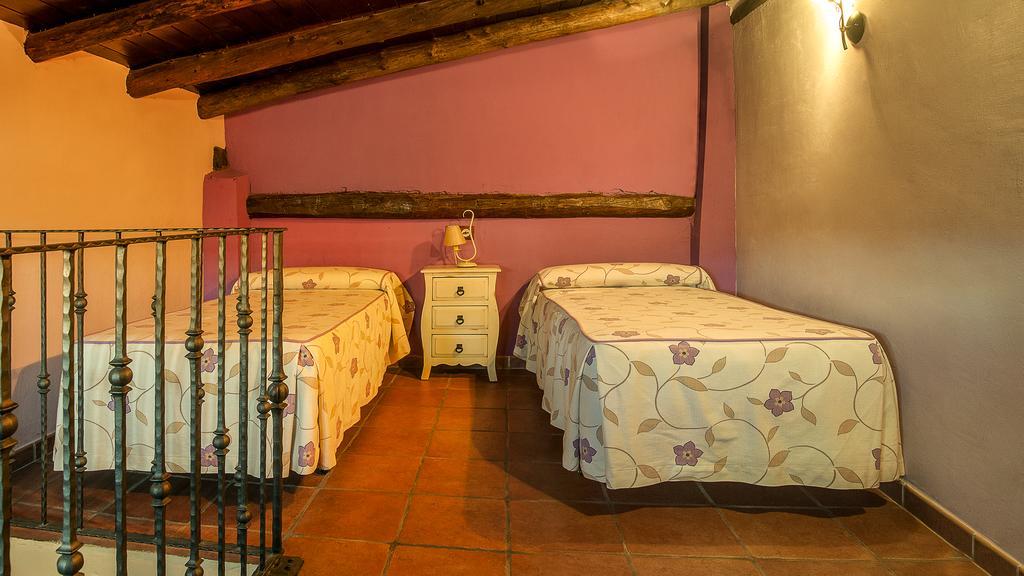 Apartamentos Los Aljezares Gea de Albarracín Esterno foto