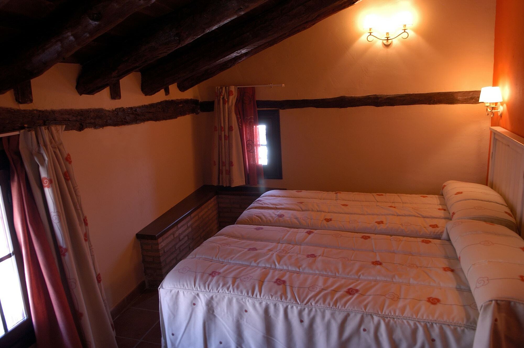 Apartamentos Los Aljezares Gea de Albarracín Esterno foto